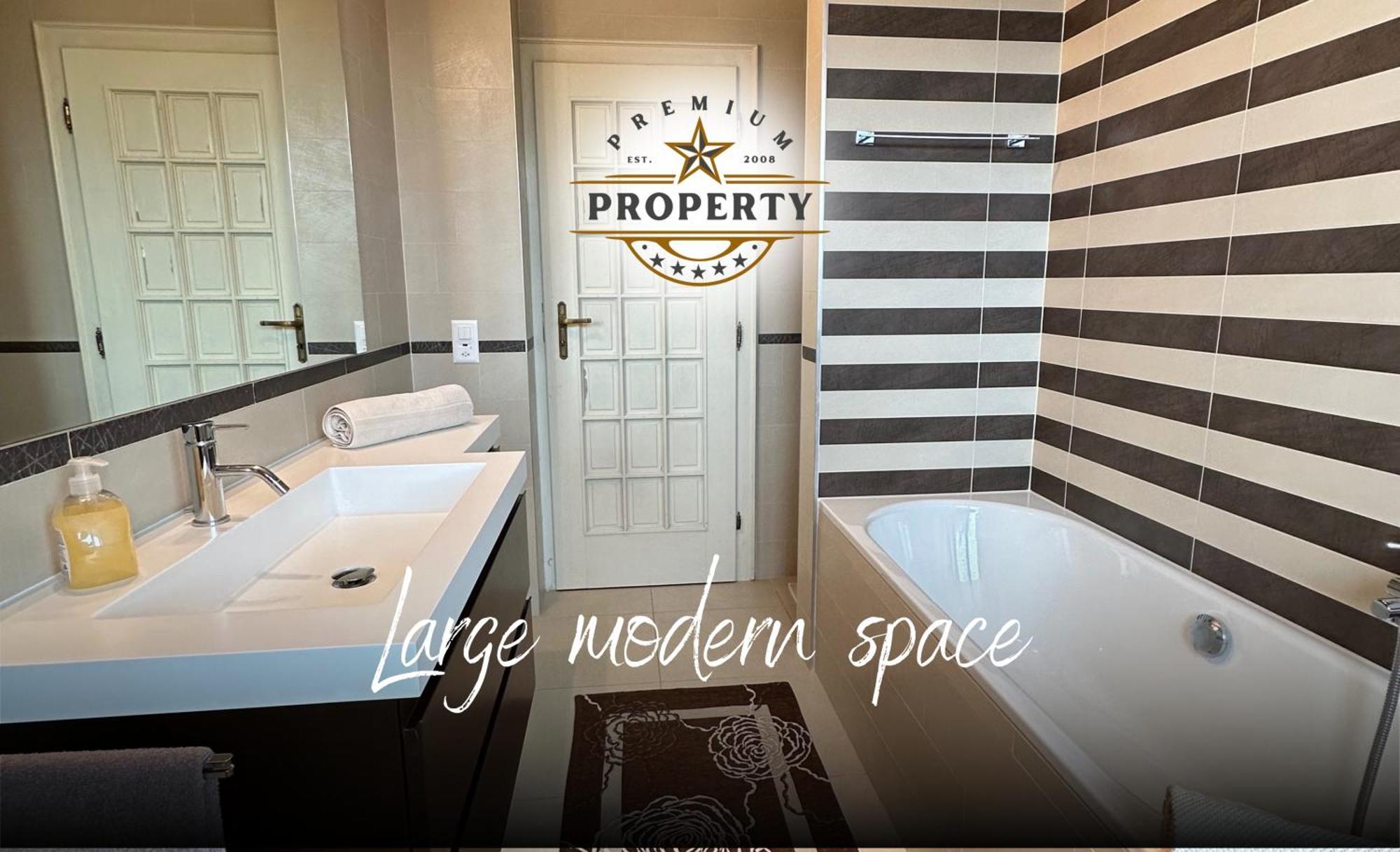 Suite Room With Private Pool Area, Near Como Lake, Private Parking I Villa Dei Leoni Morbio Inferiore Buitenkant foto